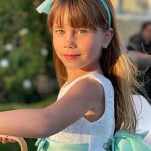 Formal Dress 👗 Flower 🌸 girl 👧 New Dress Size 4T